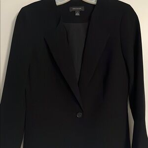 Ann Taylor Black Blazer with Notched Lapel 4